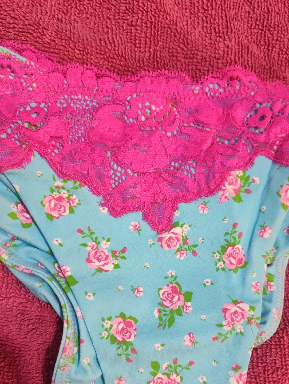 Lady Lace Bikini Set In Sky Blue - Picture 7 of 10